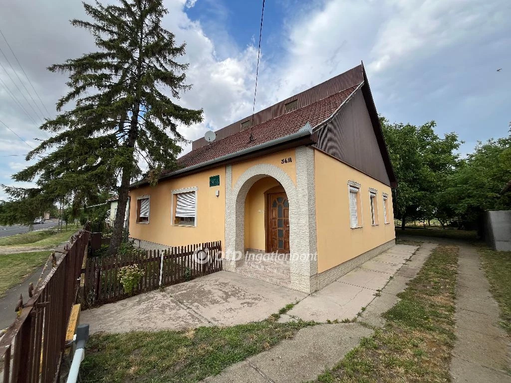 Eladó családi ház, Csökmő, Csökmő