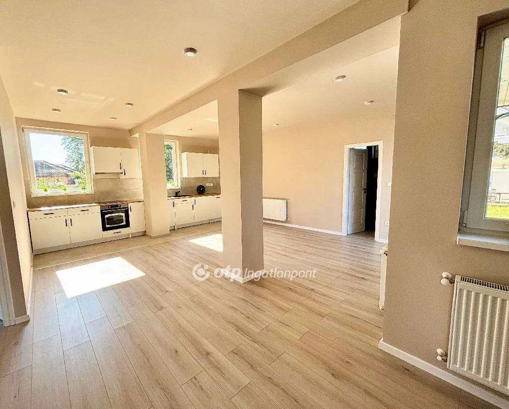 Eladó családi ház, Debrecen, Csapókert