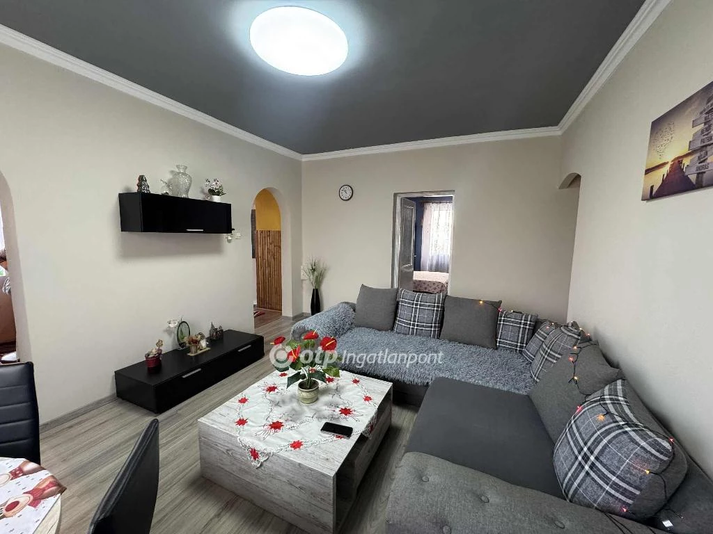 For sale house, Konyár, Központ