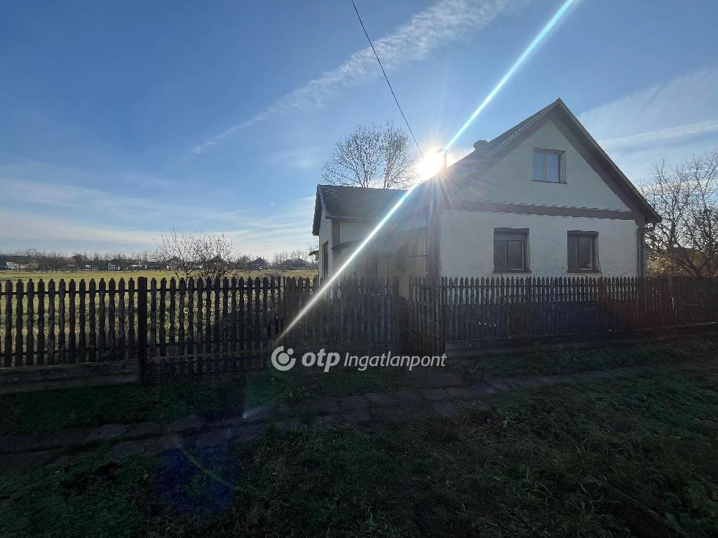 Eladó családi ház, Komádi, Komádi