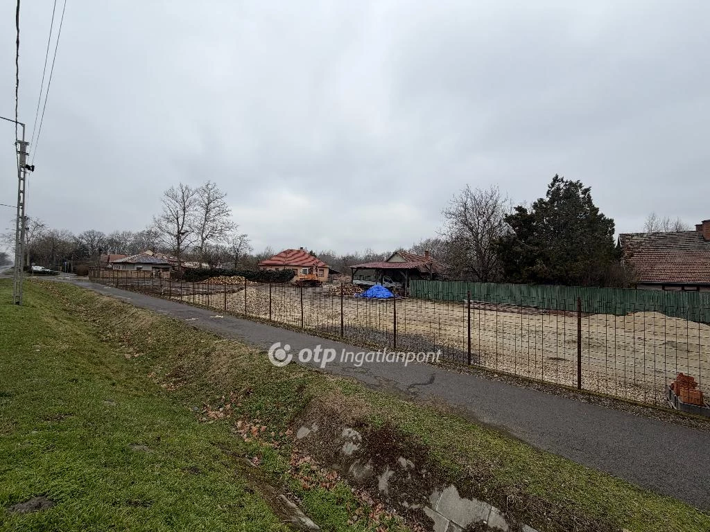 Eladó telephely, Berettyóújfalu, Berettyóújfalu