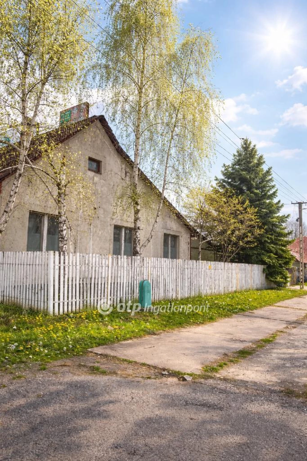 Kiadó családi ház, Kismarja, belterület