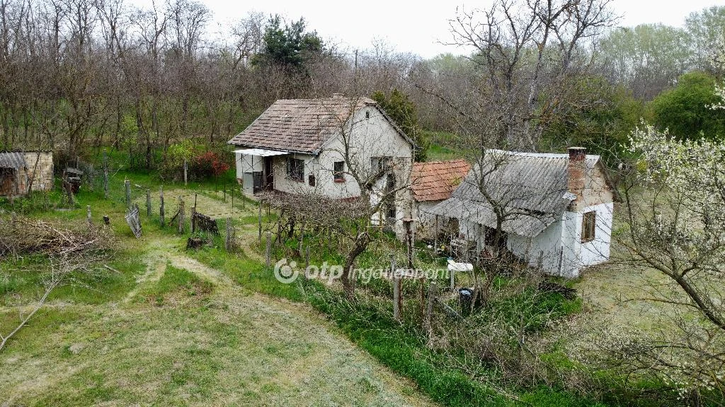 Eladó családi ház, Debrecen, Sámsoni