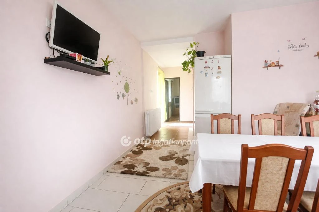 c3-1-name c2-1-name, Hosszúpályi, belterület