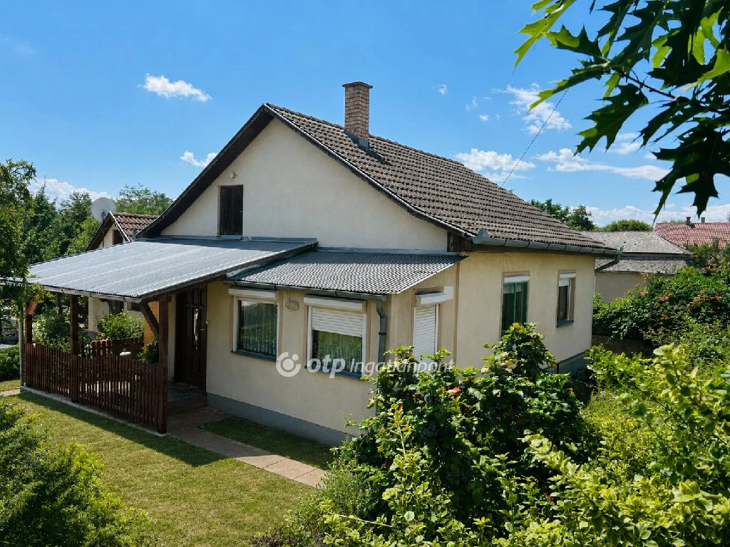 Eladó családi ház, Hajdúsámson, Oncsatelep