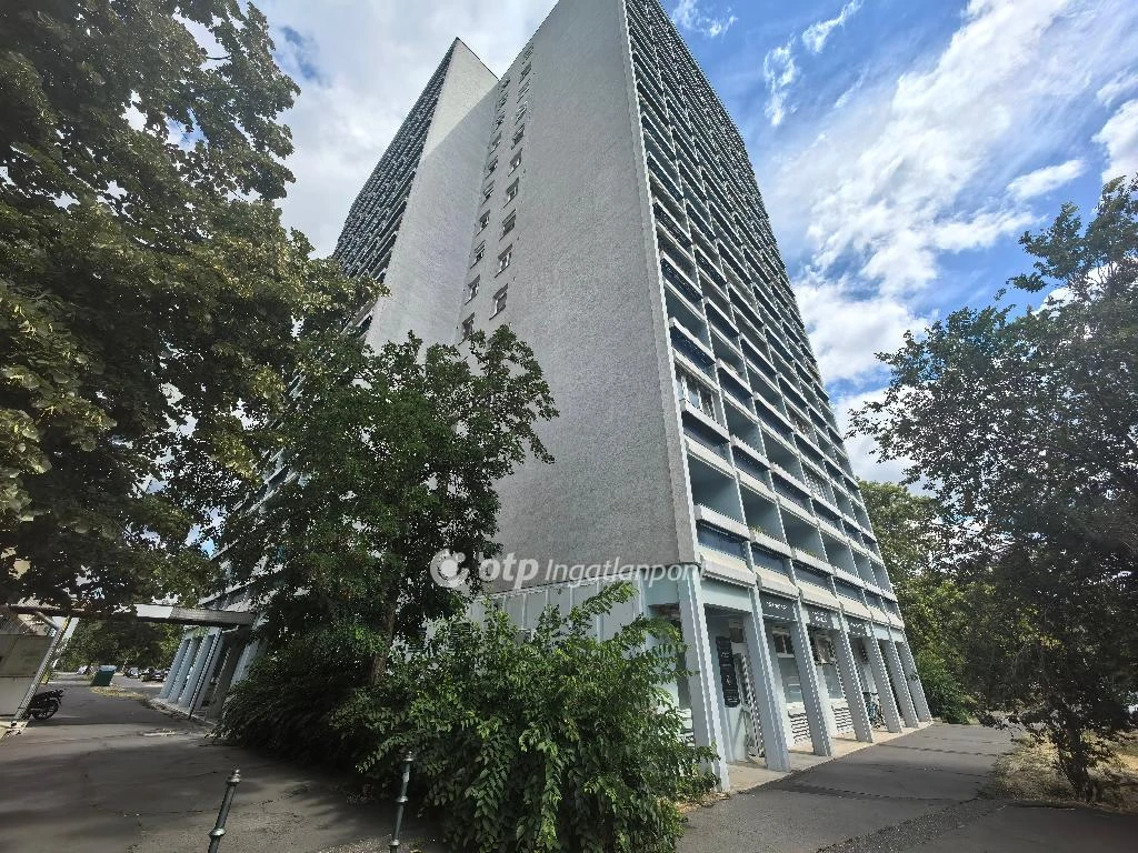 Eladó panellakás, Debrecen, Belvaros