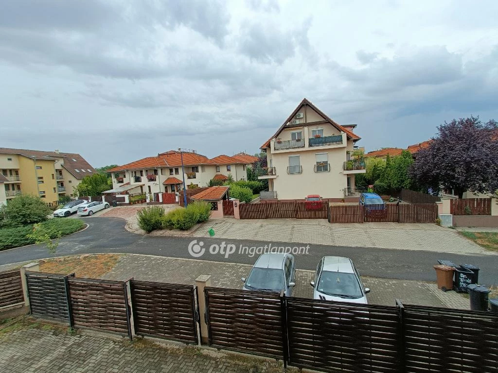 For sale brick flat, Dunakeszi, Dr. Tamás Győző utca