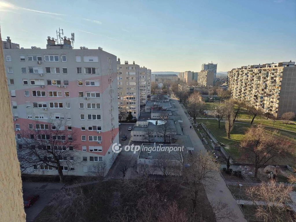 For sale panel flat, Budapest XXI. kerület, Szabótelep, Zsák Hugó utca