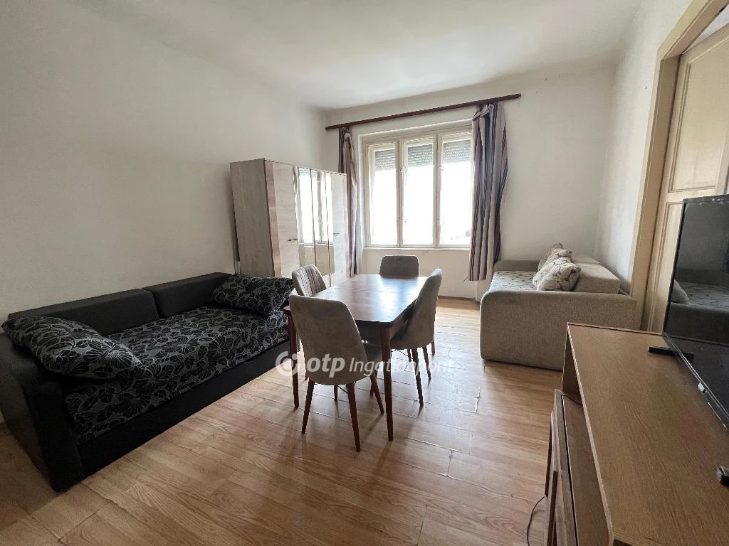Eladó Lakás, Budapest 8. ker.