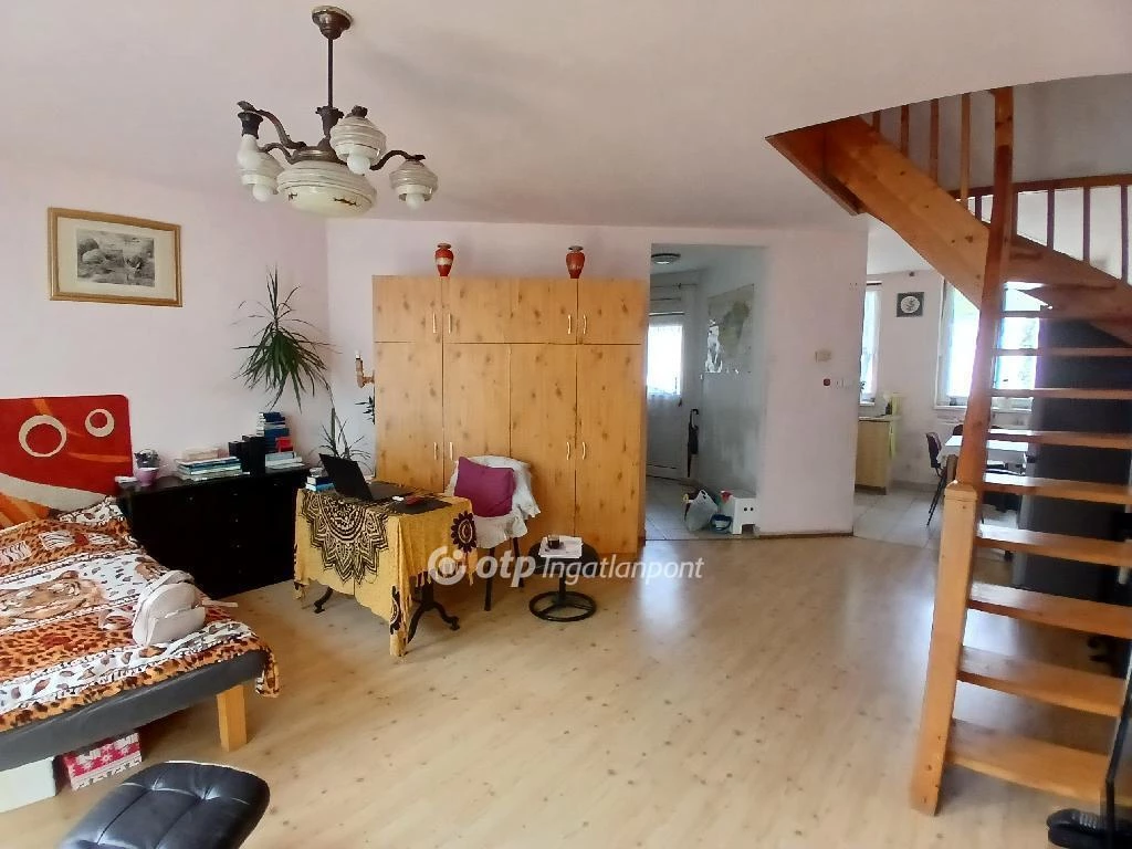 Eladó Lakás, Budapest 21. ker.