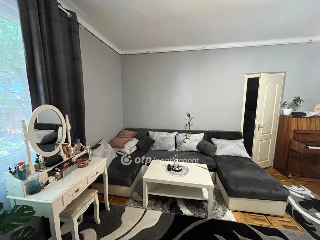 Eladó Lakás, Budapest 14. ker.