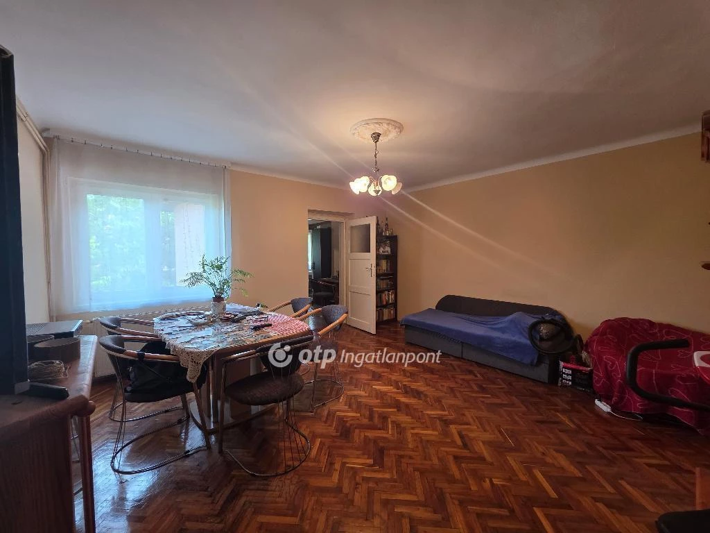 For sale brick flat, Budapest X. kerület, Pongrácz úti ltp