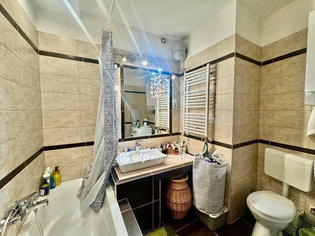 For sale brick flat, Budapest IX. kerület, Bakáts tér