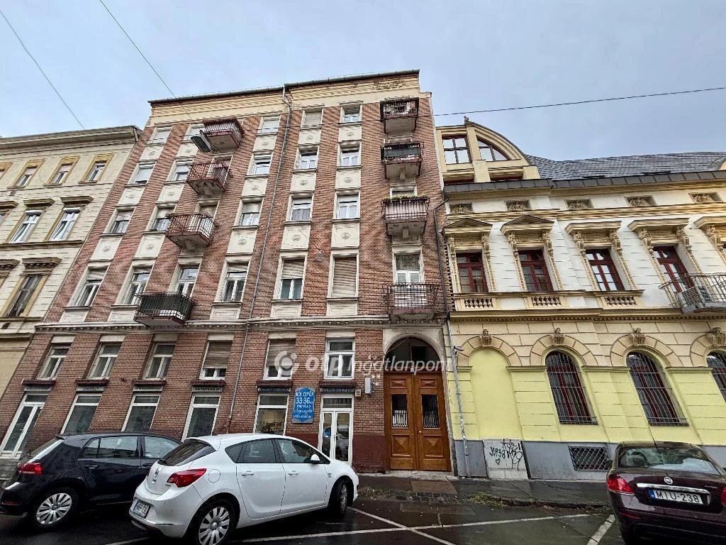 For sale brick flat, Budapest VIII. kerület, Józsefváros, Kenyérmező utca