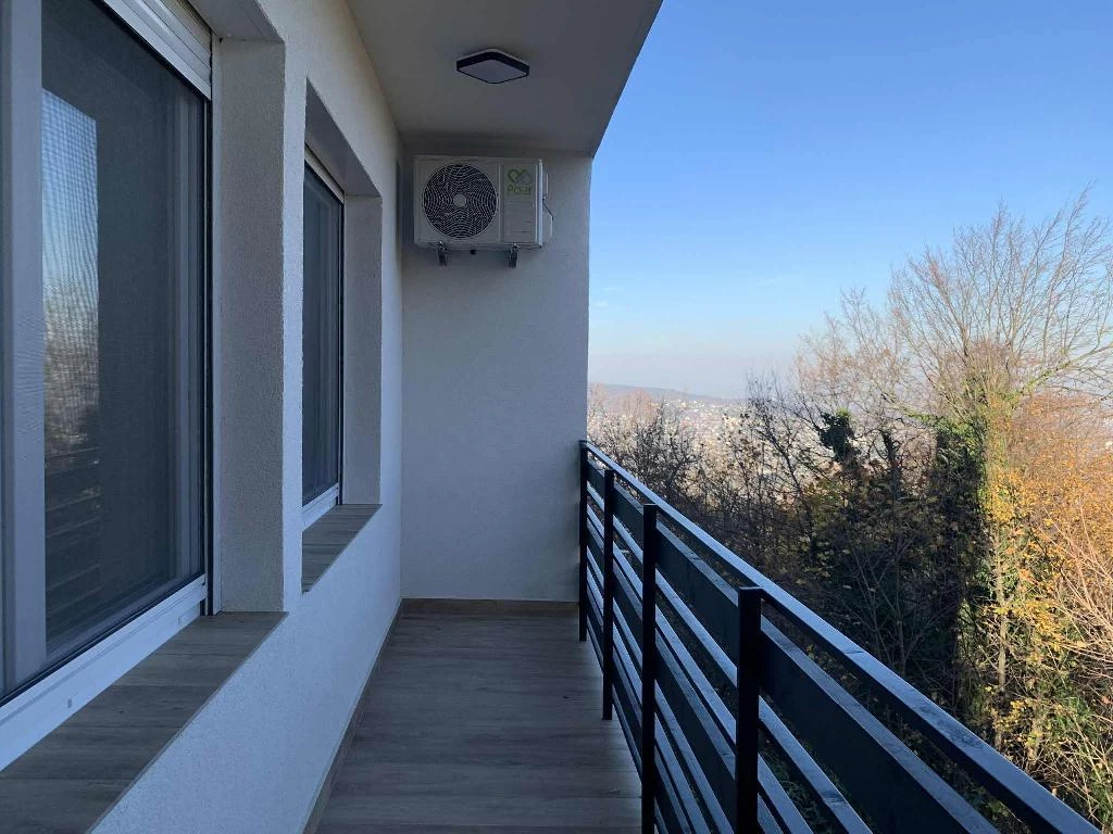 For sale brick flat, Budapest XII. kerület, Svábhegy