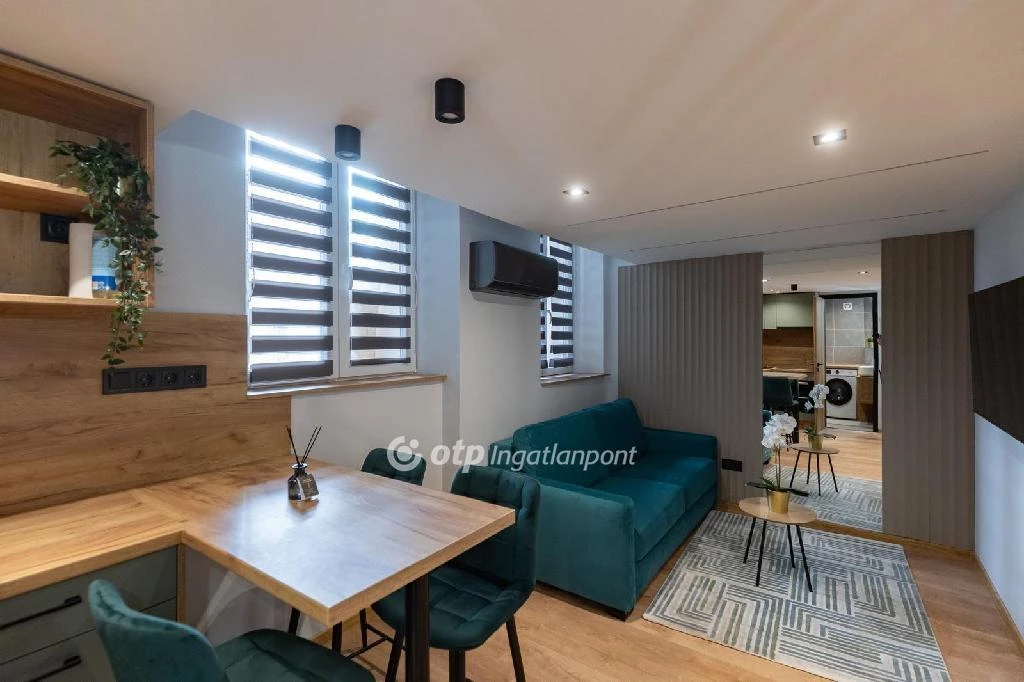 For sale brick flat, Budapest VI. kerület, Eötvös utca