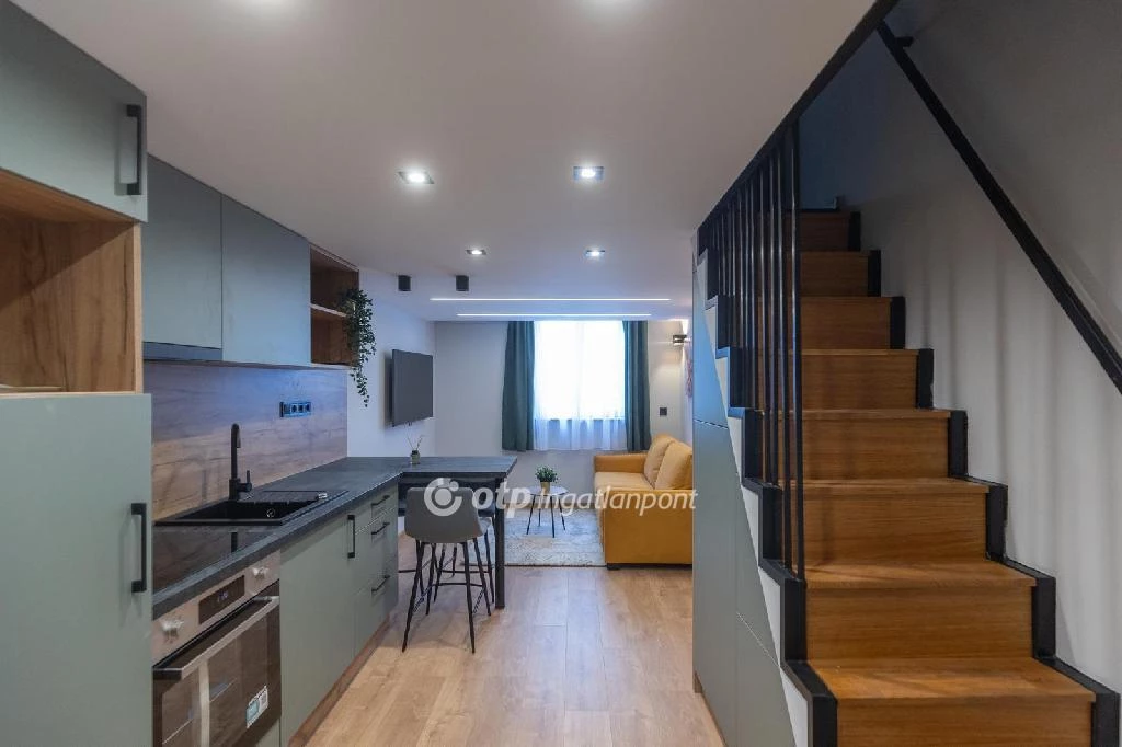 For sale brick flat, Budapest VI. kerület, Eötvös utca