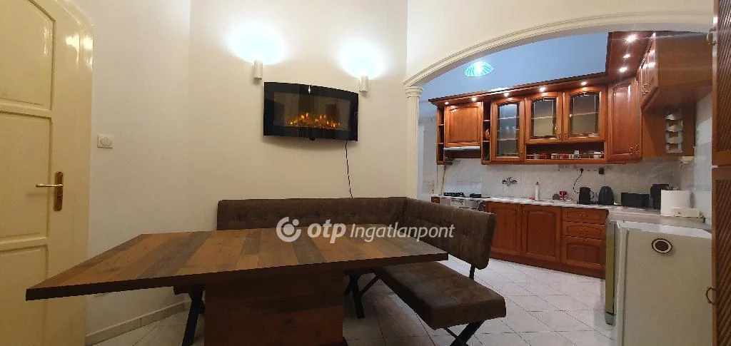 For sale brick flat, Budapest XI. kerület, Lágymányosi utca