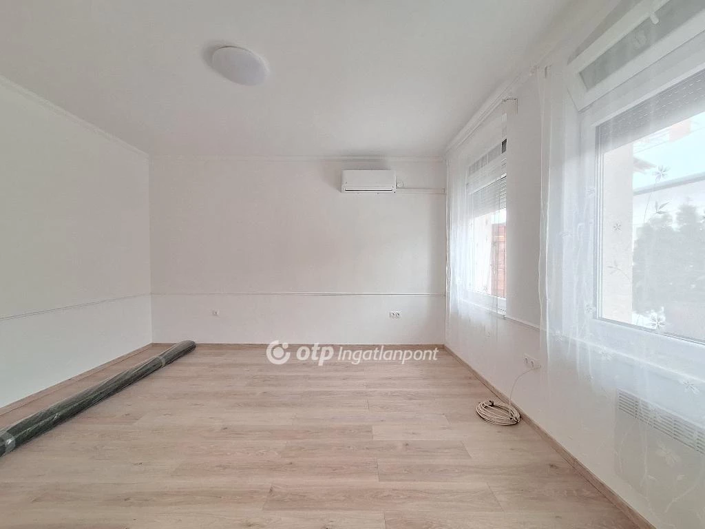 Eladó Lakás, Budapest 4. ker.