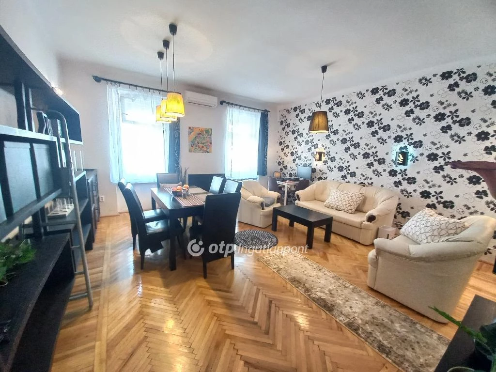 For sale brick flat, Budapest XIII. kerület, Újlipótváros