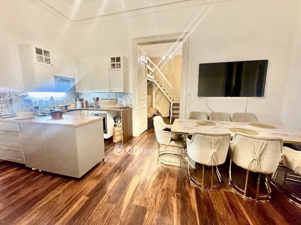 Eladó Lakás, Budapest 7. ker.