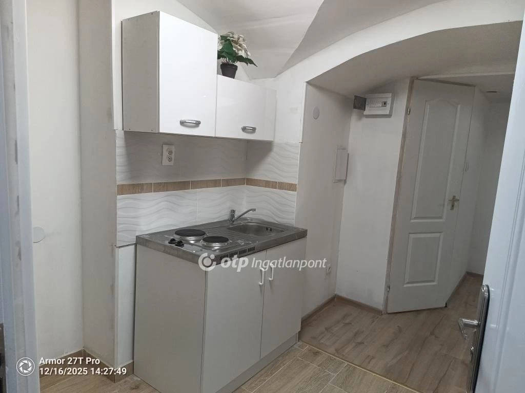 For sale brick flat, Budapest VIII. kerület, Józsefváros