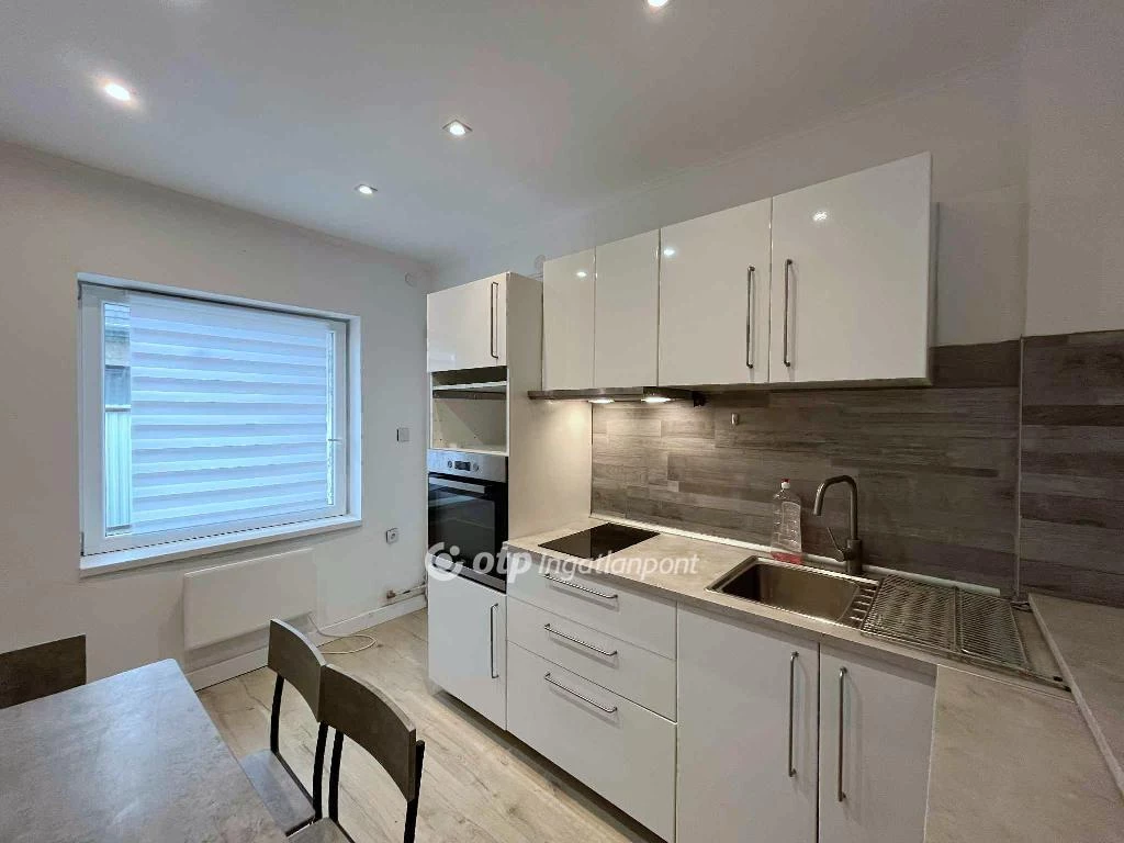 Eladó Ház, Budapest 9. ker.