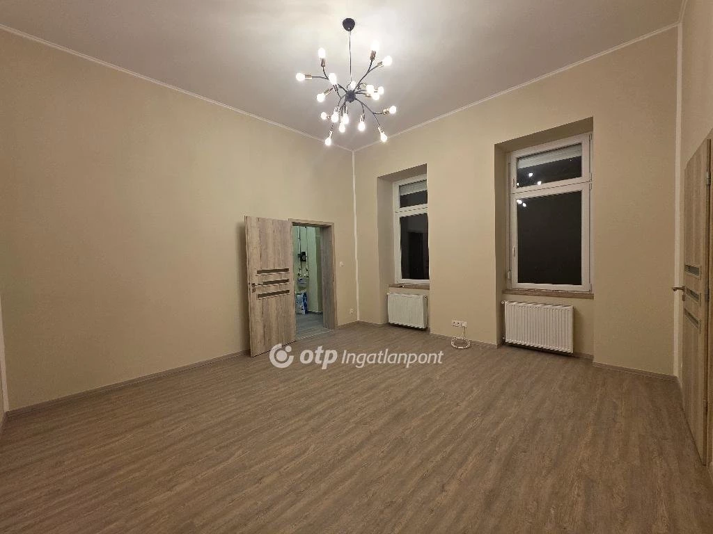 For sale brick flat, Budapest VIII. kerület, Józsefváros