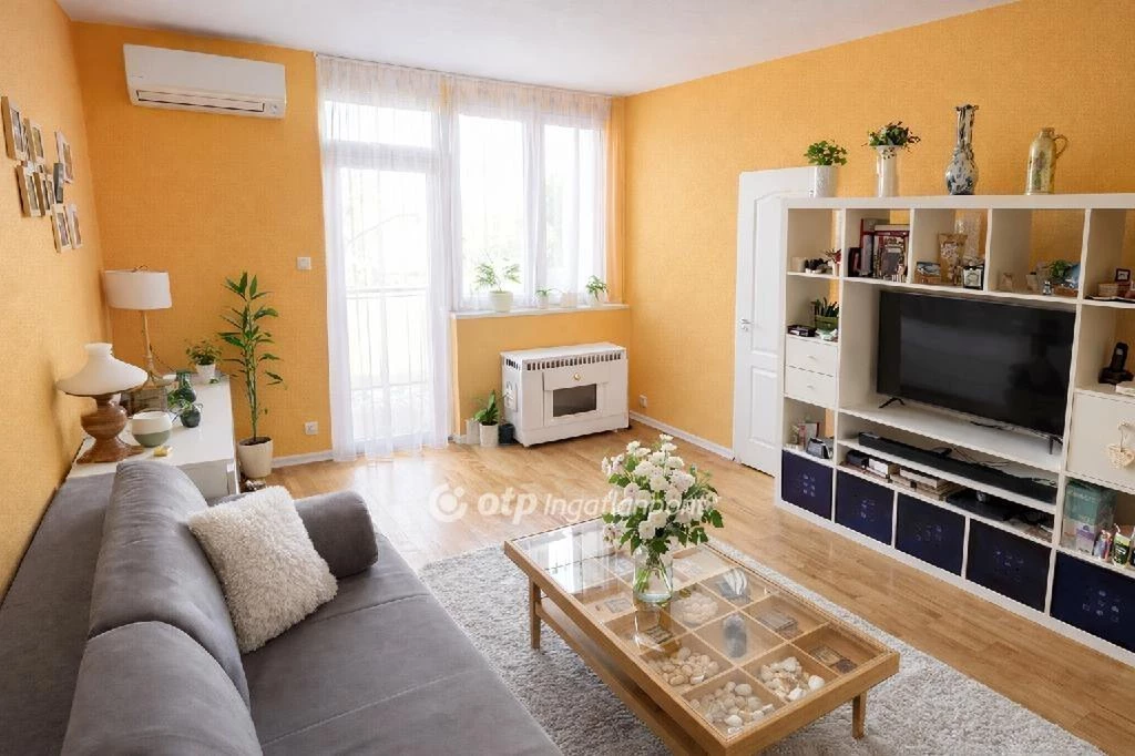 Eladó Lakás, Budapest 20. ker.