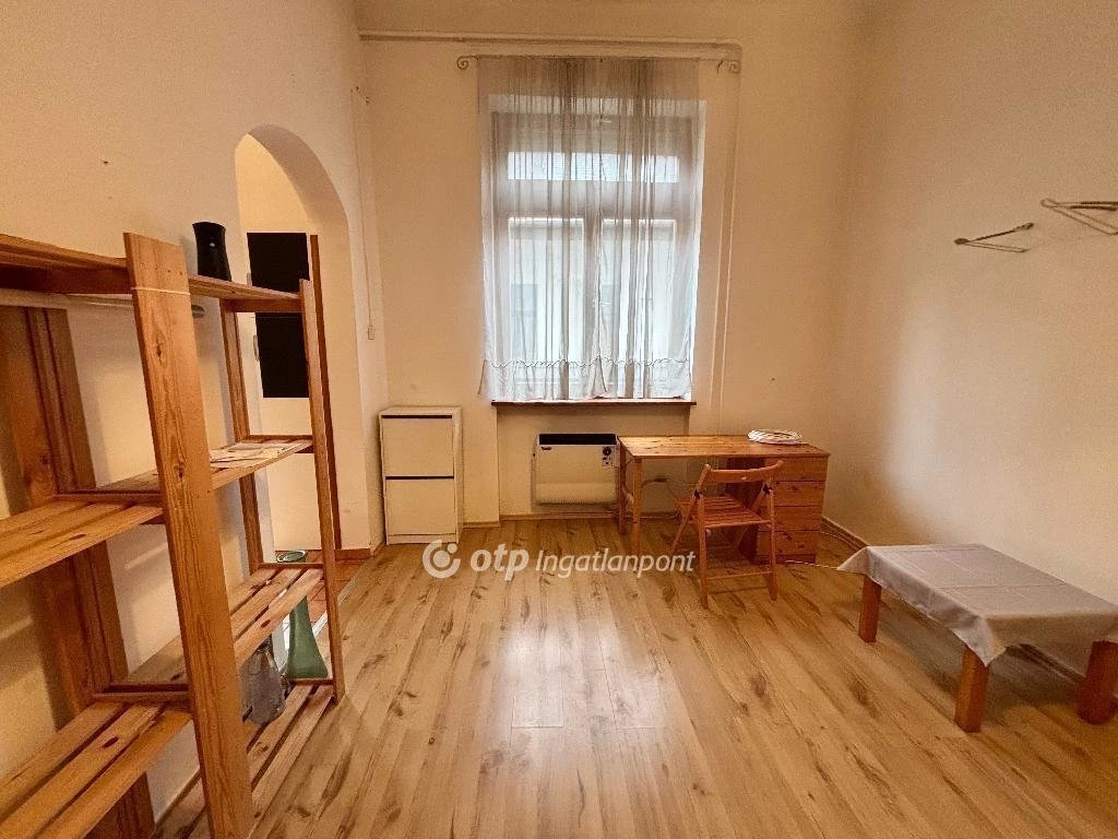 For sale brick flat, Budapest VII. kerület, Nagykörúton kívüli terület