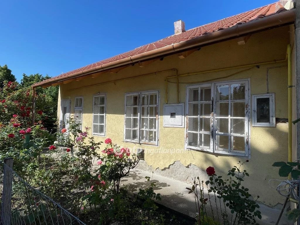 Eladó Ház, Székesfehérvár