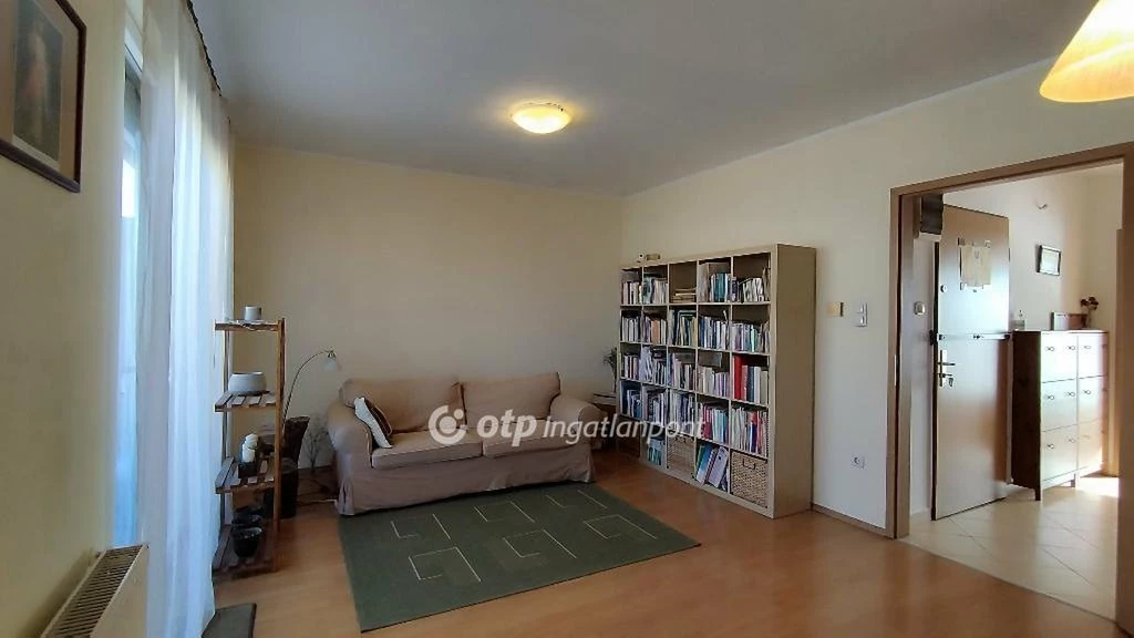 c3-2-name c2-19-name, Budapest XX. kerület, Alsó határút