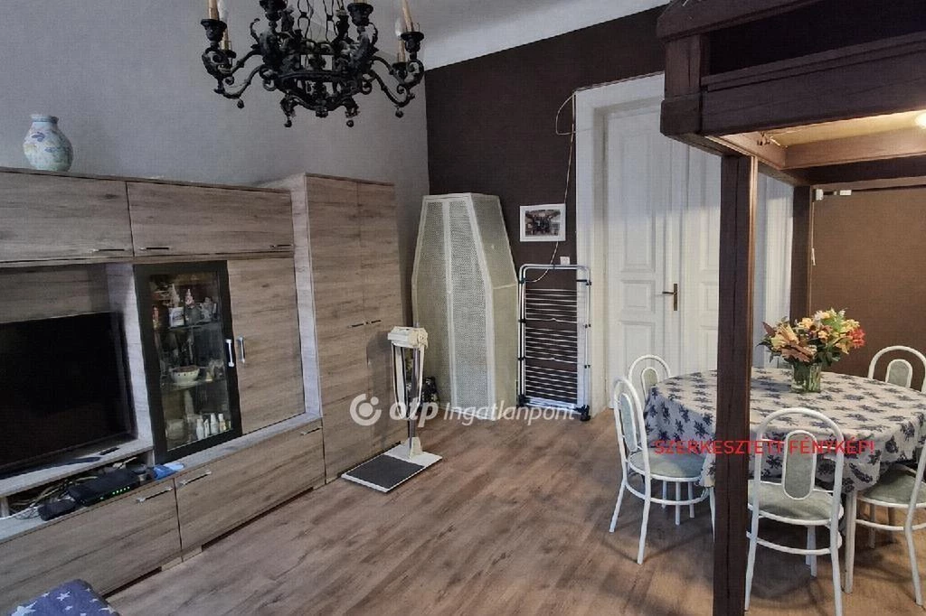 Eladó Lakás, Budapest 8. ker.