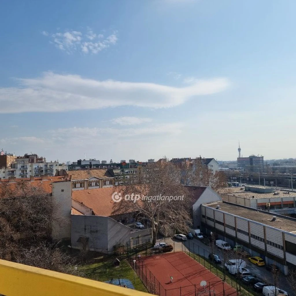 c3-1-name c2-20-name, Budapest X. kerület, Kőbánya, Állomás utca