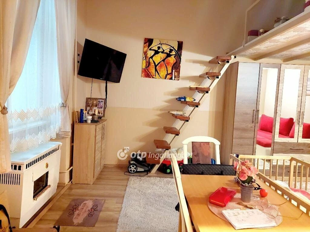 Eladó Lakás, Budapest 8. ker.