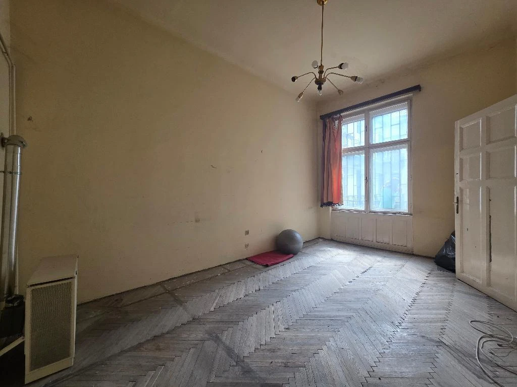 Eladó Lakás, Budapest 8. ker.