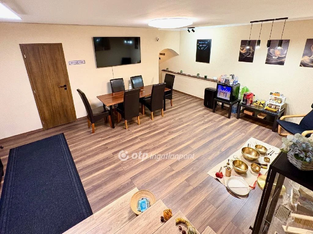 Eladó Lakás, Budapest 7. ker.