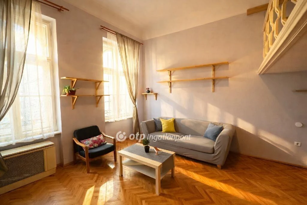 Eladó Lakás, Budapest 8. ker.