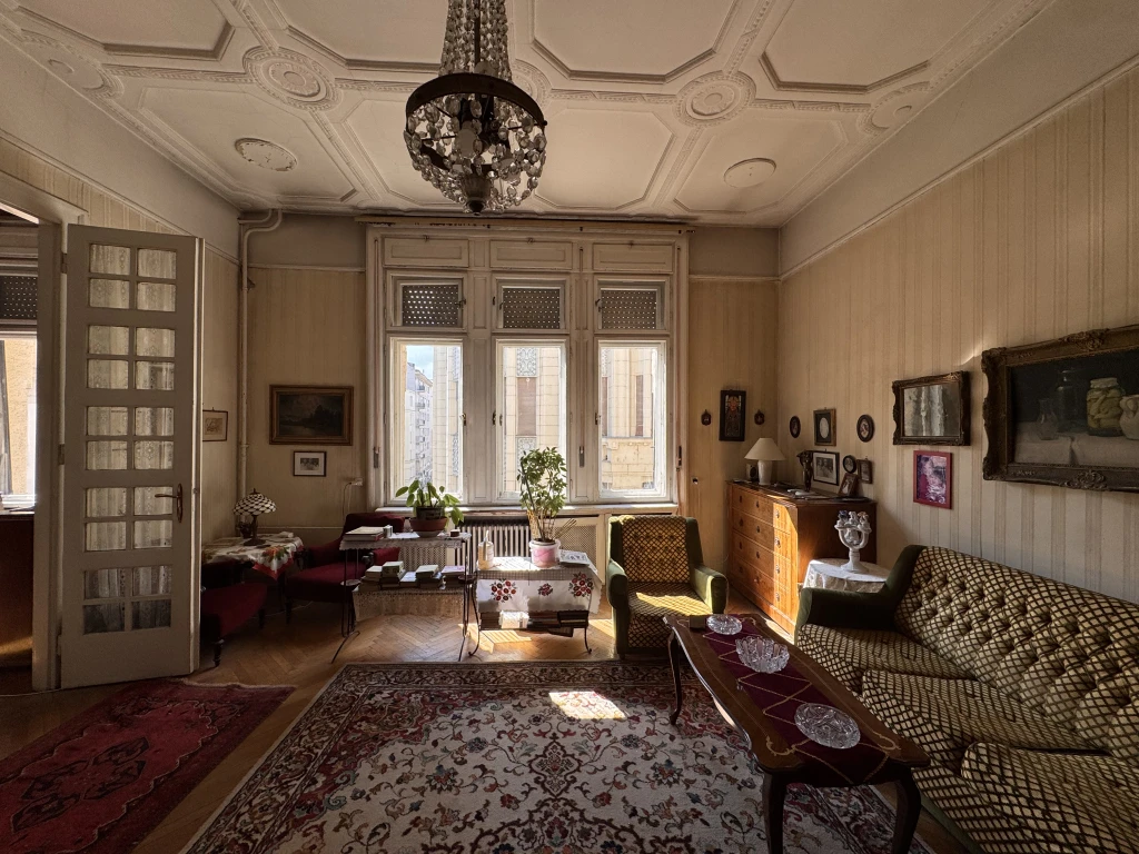 c3-1-name c2-19-name, Budapest V. kerület, Belváros