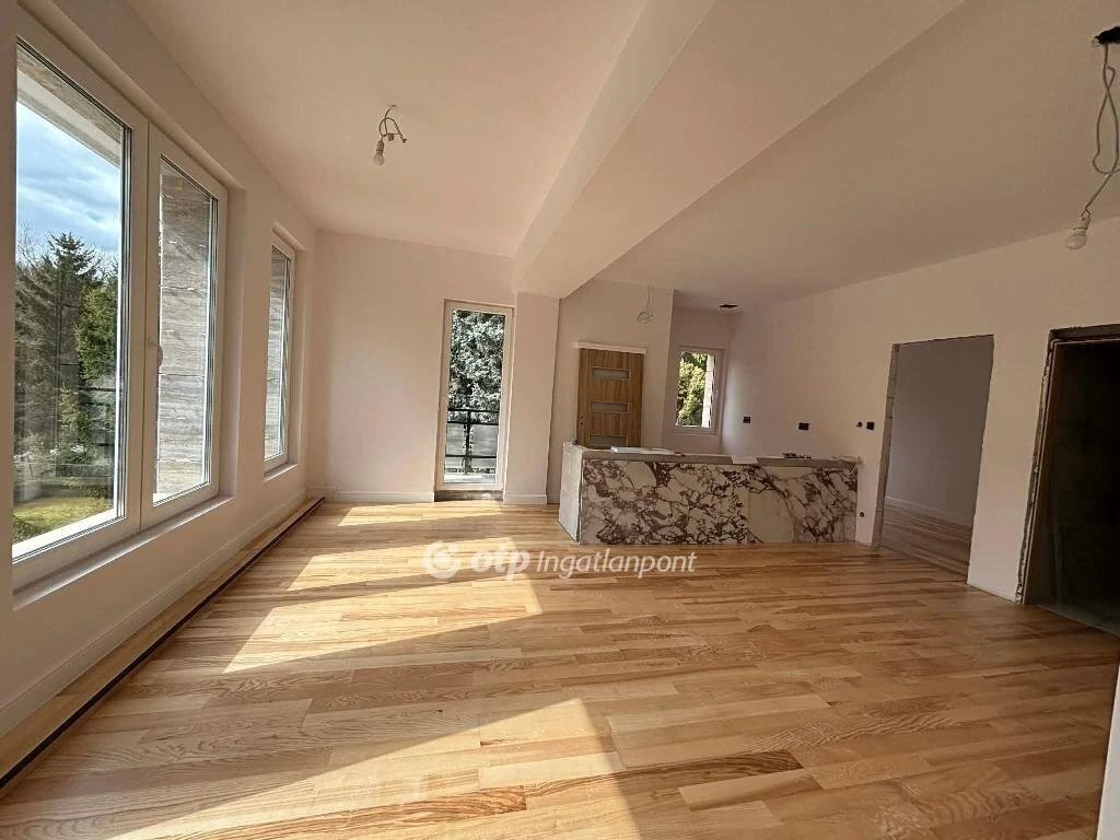 Eladó Lakás, Budapest 2. ker.