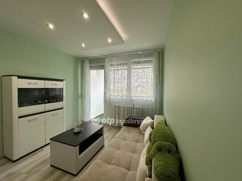 c3-1-name c2-20-name, Budapest III. kerület, Bolgár utca