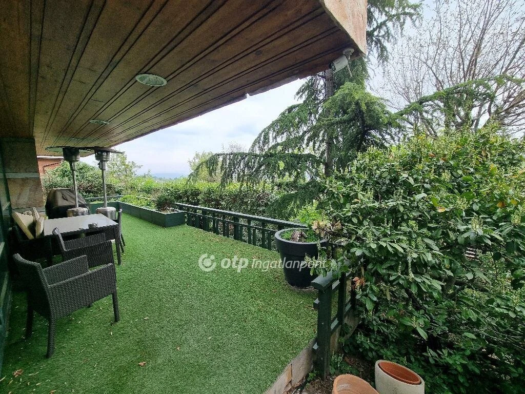 c3-1-name c2-1-name, Budapest II. kerület, Szemlőhegy