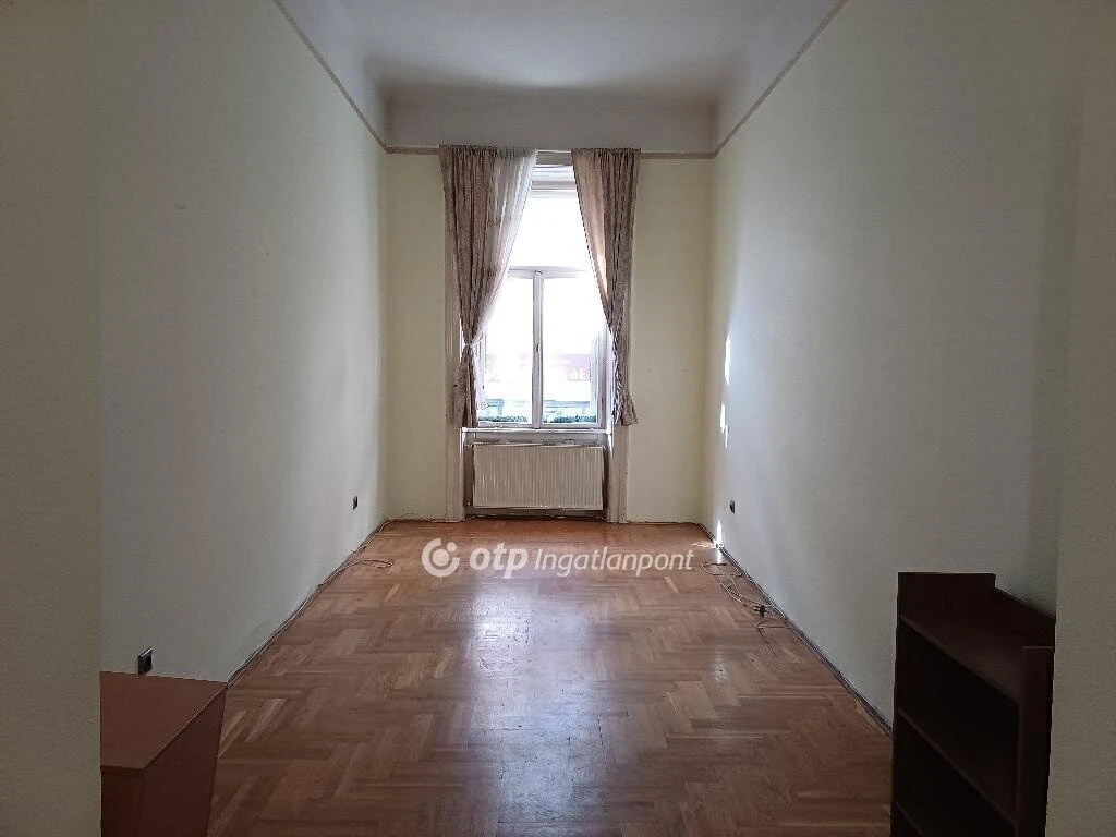 c3-1-name c2-19-name, Budapest VII. kerület, Akácfa utca