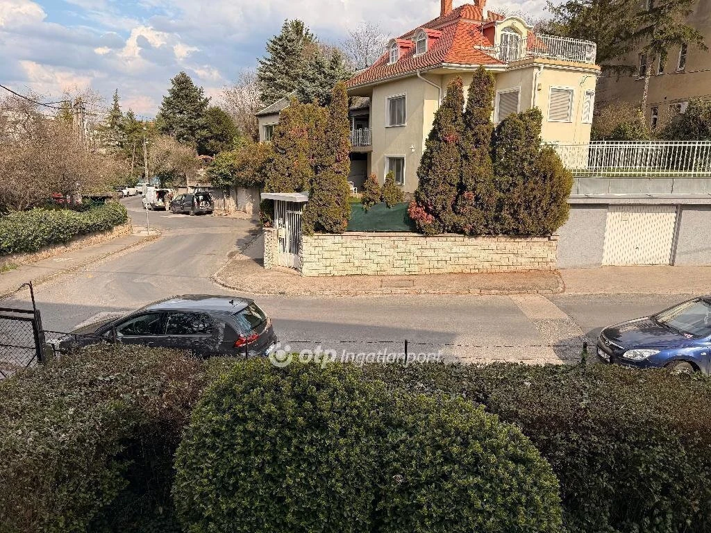 Eladó Lakás, Budapest 1. ker.