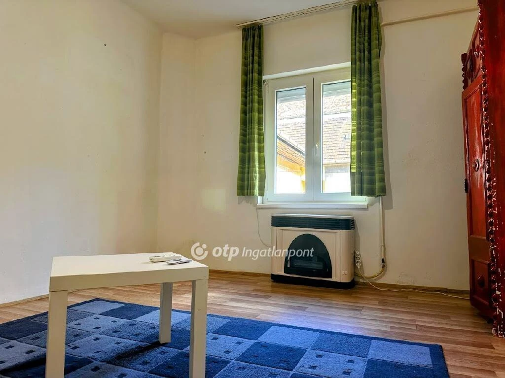 Eladó Lakás, Budapest 8. ker.