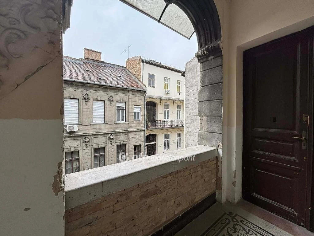 Eladó Lakás, Budapest 5. ker.