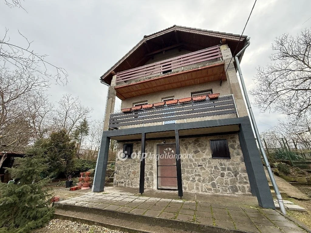 Eladó Ház, Monorierdő