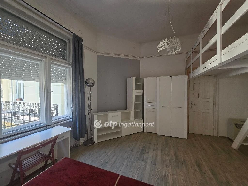 Eladó Lakás, Budapest 8. ker.
