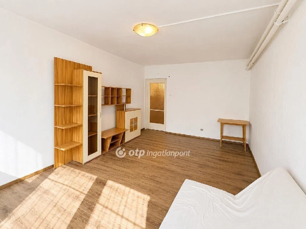 Eladó Lakás, Budapest 8. ker.