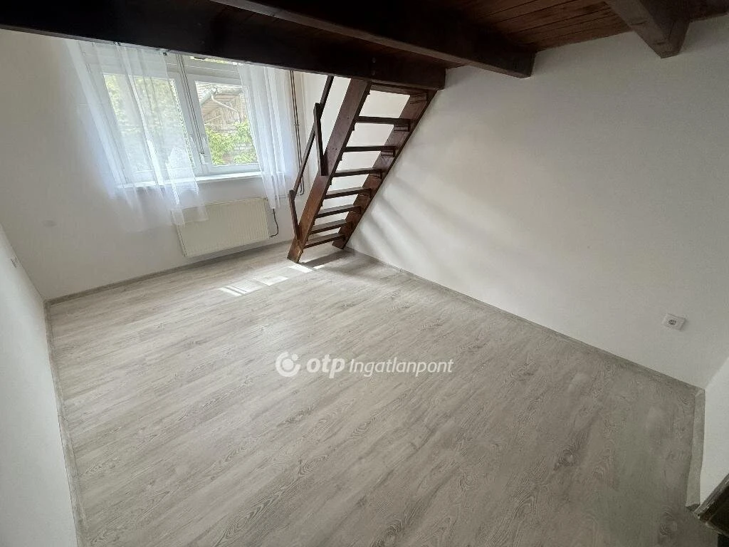 Eladó Lakás, Budapest 8. ker.
